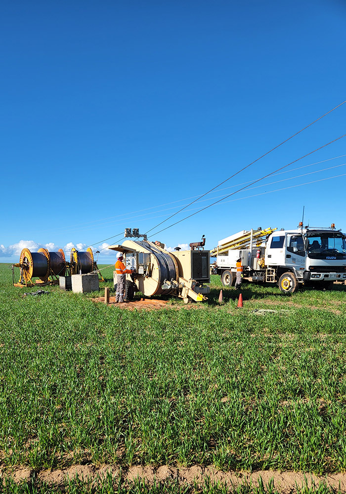 Field Services Stringing powerlines near Ceduna 6